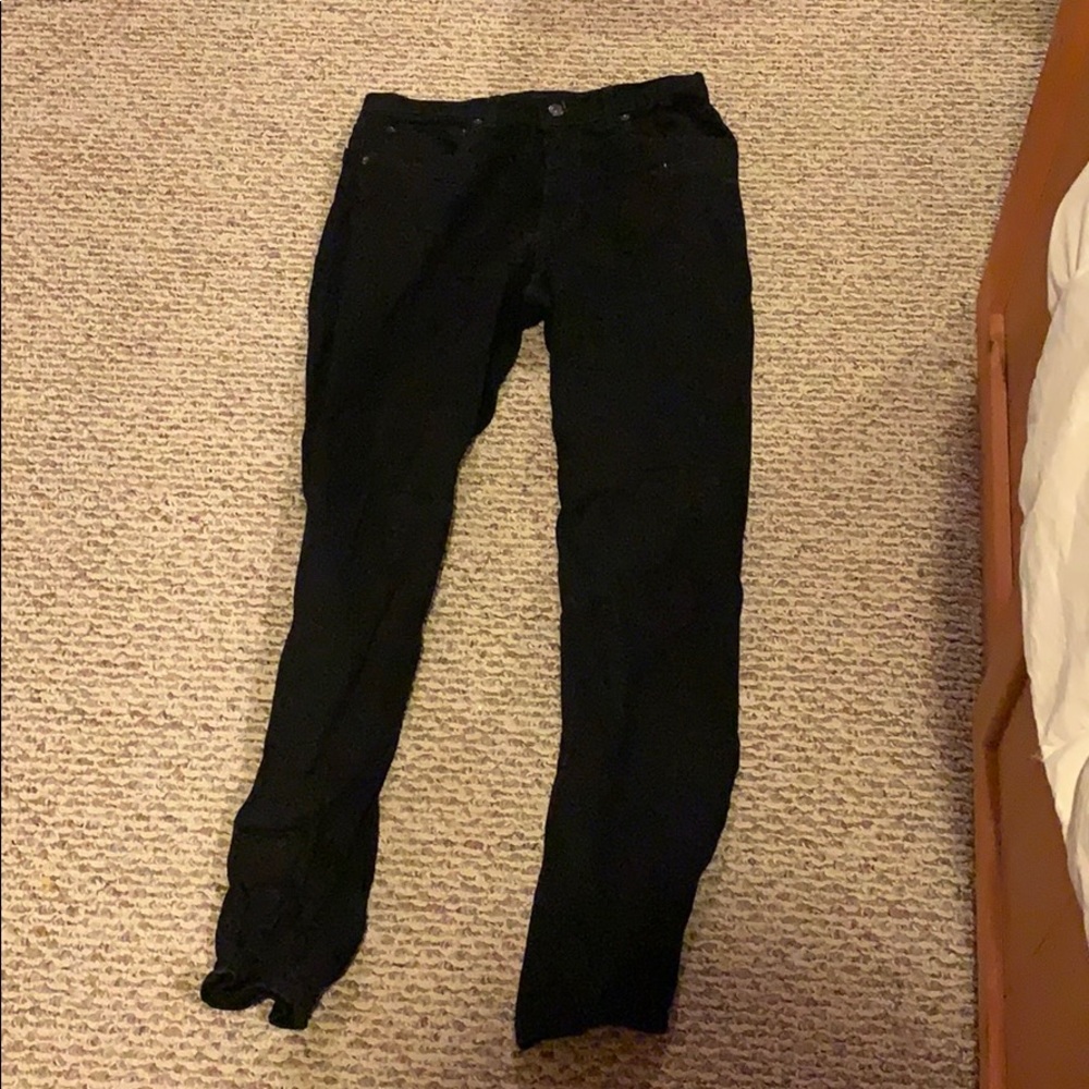 Black men’s skinny jeans